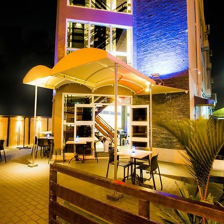 Q-Inn Boutique Hotel Paramaribo Exterior photo